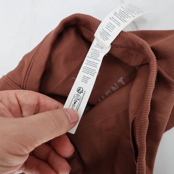 ALO Yoga Top Womens Small Seamless Ribbed Favorite Bra Tank gym running - Picture 8 of 9